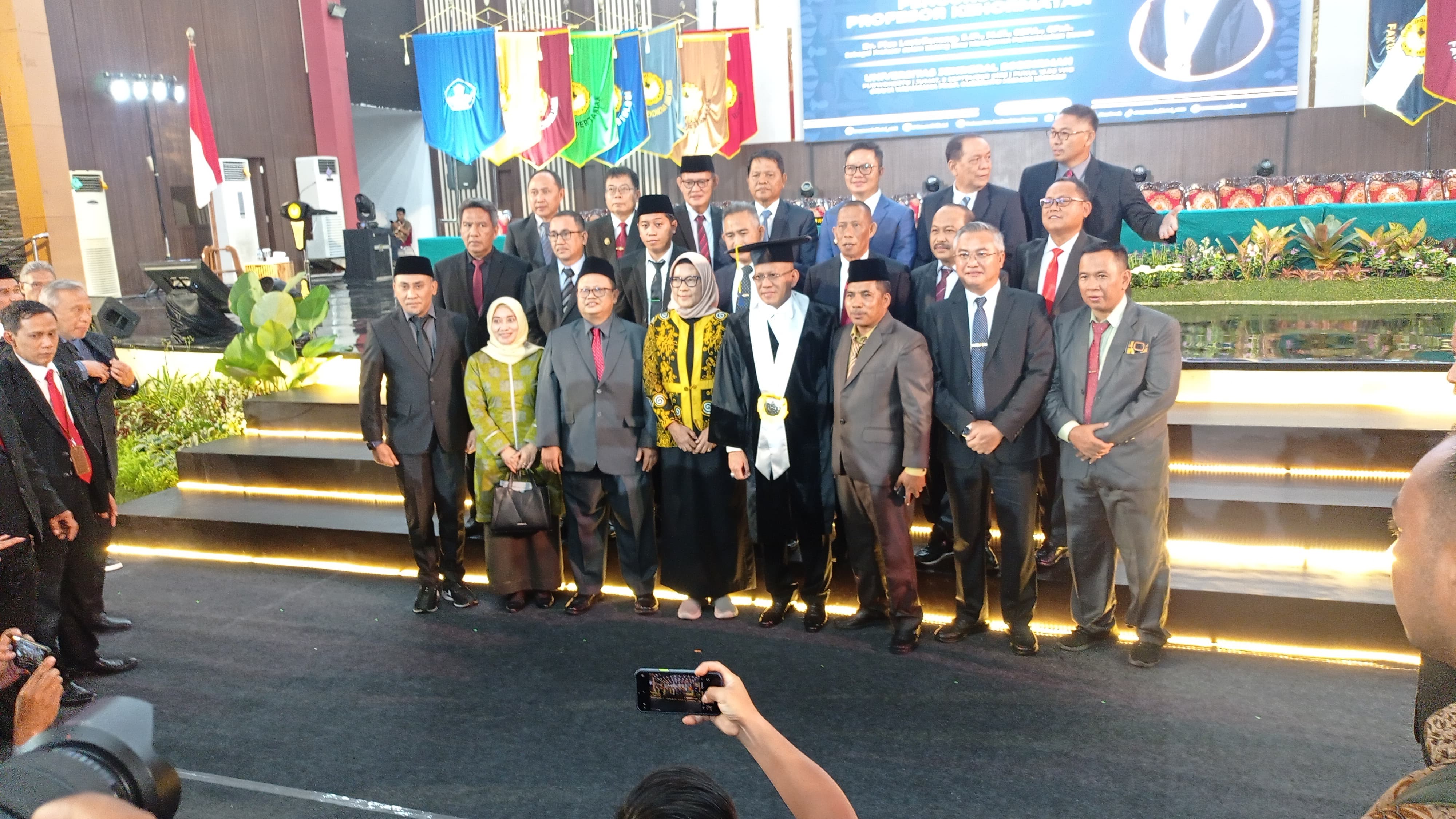 Pengukuhan Guru Besar Anggota VI BPK RI di Universitas Jendral Soedirman: Momen Bersejarah dalam Pengembangan Ilmu Manajemen Pemerintahan Daerah